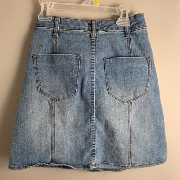 Mossimo Denim Blue Jean Button up Womans Size 0 - Picture 2 of 3